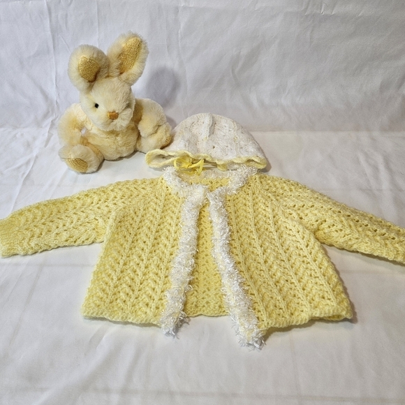 Hand Crafted Cardigan Crochet knit Set Yellow & white mesh lace knitting stitch - Picture 9 of 17